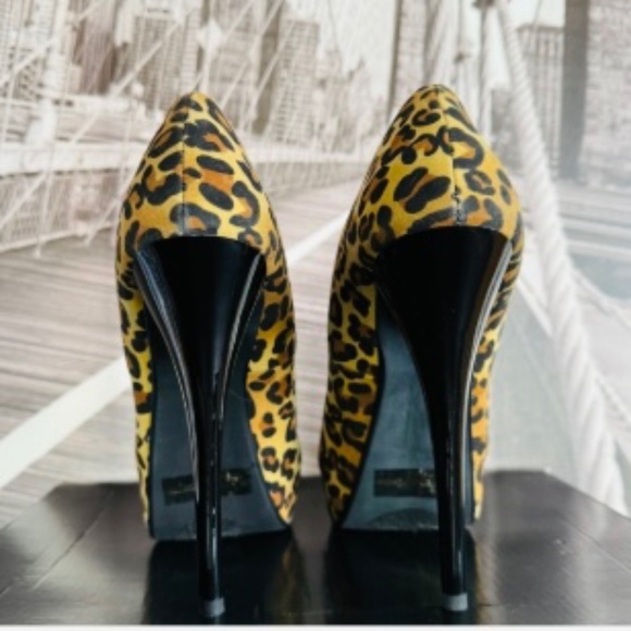 BETTIE PAGE PIN-UP STLE PLATFORM STILETTOS WITH PEEP TOE - Picture 2 of 8